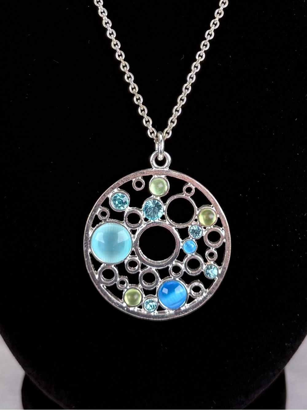 Vintage Blue Green Circular Openwork Pendant Necklace Silver Tone Statement